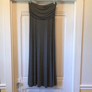 MAX STUDIO Long Grey Skirt